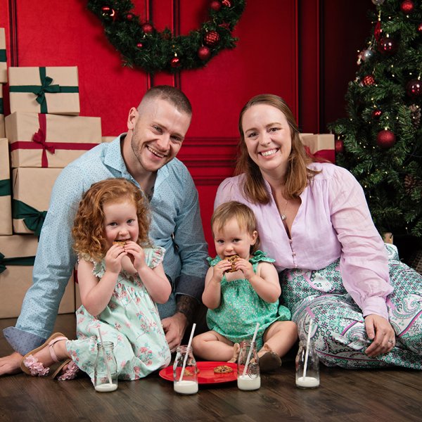 ChristmasMiniAlbanyCreek.jpg